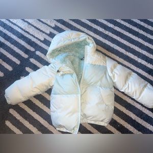 Sky Blue unisex North Face jacket in mint condition